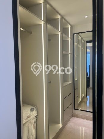 Paling Dicari! Apartemen Premium Dijual di Tunjungan Punya 4 Bedroom Paling Dicari! Apartemen Premium Dijual di Tunjungan Punya 4 Bedroom