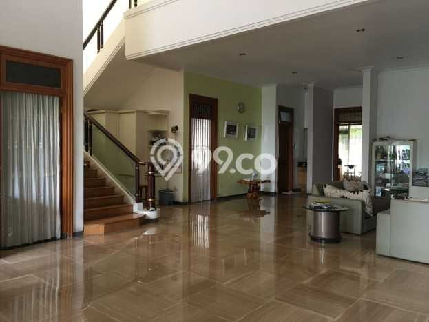 Rumah Luxury Modern Siap Huni di Semolowaru Surabaya Rumah Luxury Modern Siap Huni di Semolowaru Surabaya