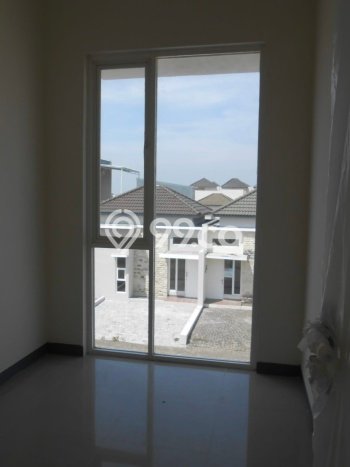 Dijual Rumah Modern 2 KT di Sidoarjo, Surabaya Dijual Rumah Modern 2 KT di Sidoarjo, Surabaya