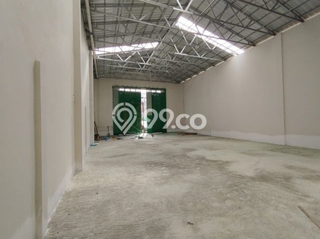 Gudang disewakan lokasi strategis Gamping Sleman 177m2 Gudang disewakan lokasi strategis Gamping Sleman 177m2