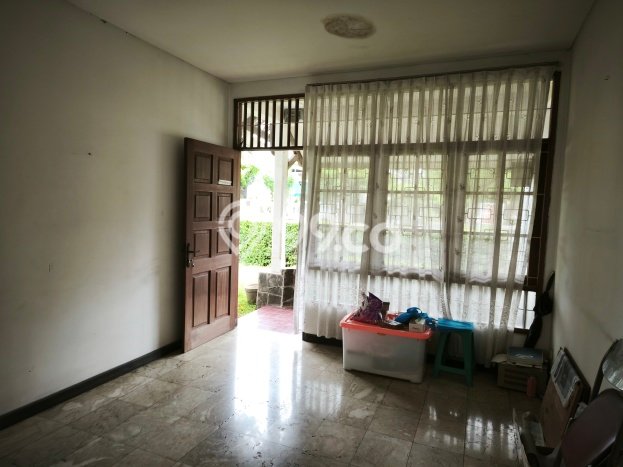 Dijual Cepat Rumah Minimalis & Modern LB 120m2 di Kemang Pratama Dijual Cepat Rumah Minimalis & Modern LB 120m2 di Kemang Pratama