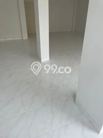 KEUNTUNGAN BERLIPAT! Ruko di , Luas 162m2m², Area Komersial KEUNTUNGAN BERLIPAT! Ruko di , Luas 162m2m², Area Komersial