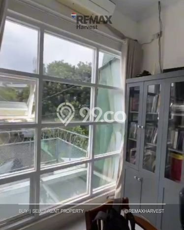 Rumah Eksklusif Siap Huni LT 215m2 di Kebon Jeruk, Jakarta Barat Rumah Eksklusif Siap Huni LT 215m2 di Kebon Jeruk, Jakarta Barat