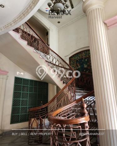 Rumah Elit Modern Tanpa Renovasi di Taman Ratu Jakarta Barat Rumah Elit Modern Tanpa Renovasi di Taman Ratu Jakarta Barat