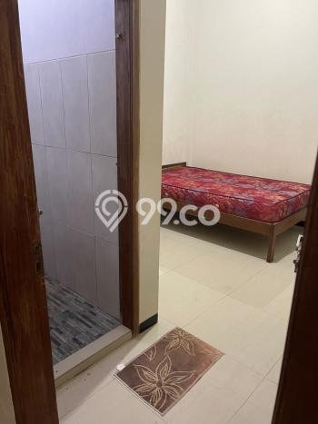 Rumah Kost Dijual di Weleri, Kendal, Spesifikasi 8 KT, 6 KM, 150m2 Rumah Kost Dijual di Weleri, Kendal, Spesifikasi 8 KT, 6 KM, 150m2