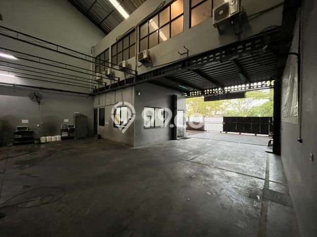 Komersial Dijual di Semarang LT 325m2 & LB 550m2 Lokasi Terbaik! Komersial Dijual di Semarang LT 325m2 & LB 550m2 Lokasi Terbaik!