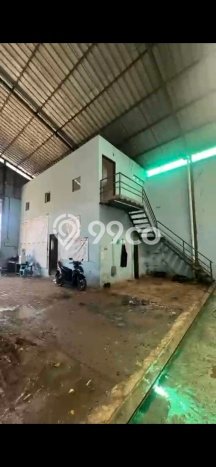 Unit Gudang disewakan di Cipayung Jakarta Timur dengan LT 650m2 / LB 300m2 Unit Gudang disewakan di Cipayung Jakarta Timur dengan LT 650m2 / LB 300m2