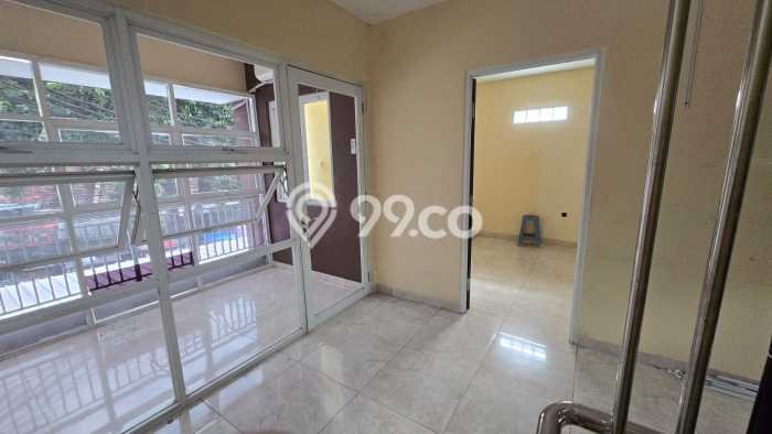 Rumah sewa siap pakai 4 Kamar Tidur di Setiabudi, Jakarta Selatan Rumah sewa siap pakai 4 Kamar Tidur di Setiabudi, Jakarta Selatan