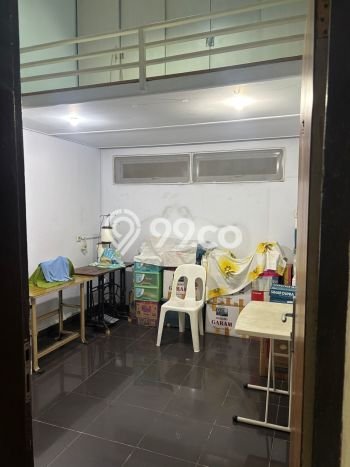 UNIT SPESIAL! Rumah area , 4 KT, Akses Fasilitas, LT 132m2m² LB 216m2m² UNIT SPESIAL! Rumah area , 4 KT, Akses Fasilitas, LT 132m2m² LB 216m2m²