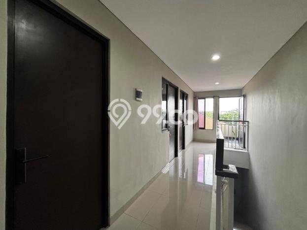 Rumah Mewah LB 180m2 Siap Huni Desain Elegan di Jakarta Garden City, Jakarta Timur Rumah Mewah LB 180m2 Siap Huni Desain Elegan di Jakarta Garden City, Jakarta Timur