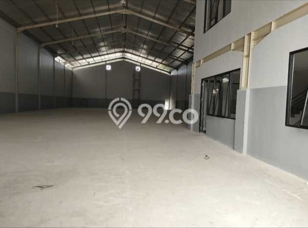 Unit Gudang Paling Strategis di Citeureup Bogor dengan LB 940m2 Unit Gudang Paling Strategis di Citeureup Bogor dengan LB 940m2