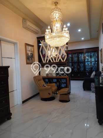 Unit Komersial Dijual di Kebayoran Baru Jakarta Selatan Luas Bangunan 1780m2 Unit Komersial Dijual di Kebayoran Baru Jakarta Selatan Luas Bangunan 1780m2