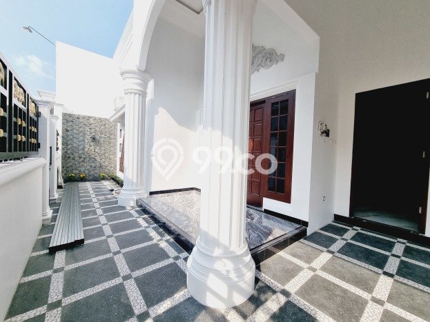 Rumah Modern 4 KT LT 192m2 di Gentan Rumah Modern 4 KT LT 192m2 di Gentan