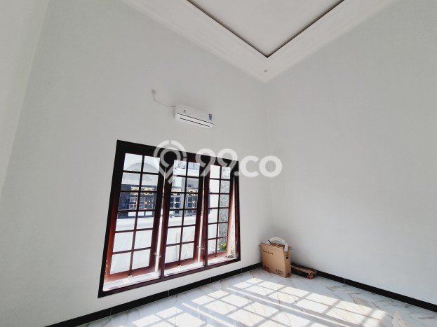 Rumah Modern 4 KT LT 192m2 di Gentan Rumah Modern 4 KT LT 192m2 di Gentan