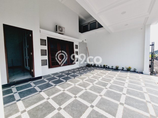 Rumah Modern 4 KT LT 192m2 di Gentan Rumah Modern 4 KT LT 192m2 di Gentan