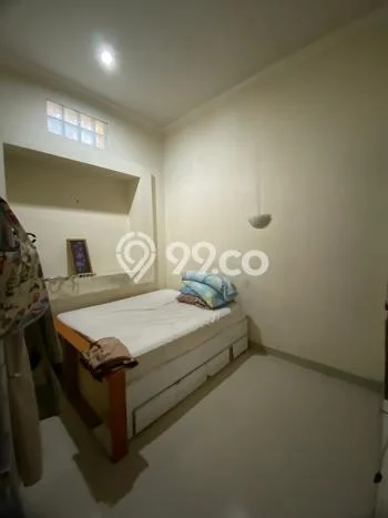 Rumah Strategis dengan Luas Tanah 120m2m² dan Luas Bangunan 340m2m² di Area , Bandung Rumah Strategis dengan Luas Tanah 120m2m² dan Luas Bangunan 340m2m² di Area , Bandung