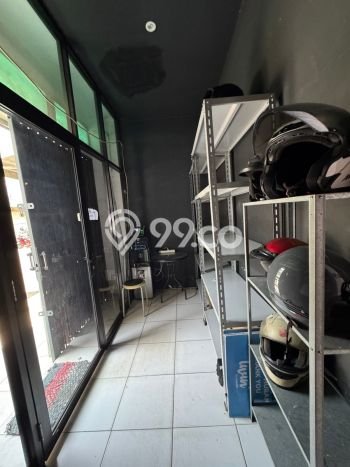 Ruko Dijual di Jakarta Barat LT 64m2 & LB 128m2 Lokasi Terbaik! Ruko Dijual di Jakarta Barat LT 64m2 & LB 128m2 Lokasi Terbaik!