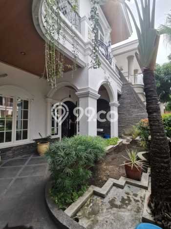 Siap Huni Rumah Mewah 5 Kamar di Percut Sei Tuan Dekat ke Mana Pun Siap Huni Rumah Mewah 5 Kamar di Percut Sei Tuan Dekat ke Mana Pun