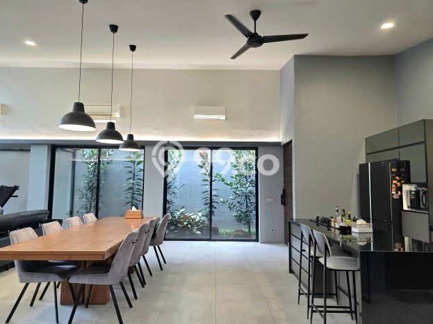 Rumah Luxury Modern Tanpa Renovasi di BSD The Green Tangerang Rumah Luxury Modern Tanpa Renovasi di BSD The Green Tangerang