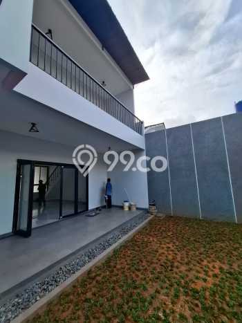 Jual Rumah Mewah Elegan Dengan View Cantik di Bintaro, Tangerang Selatan Jual Rumah Mewah Elegan Dengan View Cantik di Bintaro, Tangerang Selatan