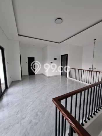 Jual Rumah Mewah Elegan Dengan View Cantik di Bintaro, Tangerang Selatan Jual Rumah Mewah Elegan Dengan View Cantik di Bintaro, Tangerang Selatan