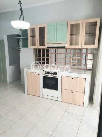 For Sale! Premium House LT 160m2 Desain Modern di Rempoa For Sale! Premium House LT 160m2 Desain Modern di Rempoa