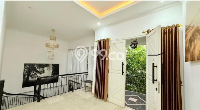 Rumah Elit Modern Tanpa Renovasi di Galaxy Bekasi Rumah Elit Modern Tanpa Renovasi di Galaxy Bekasi