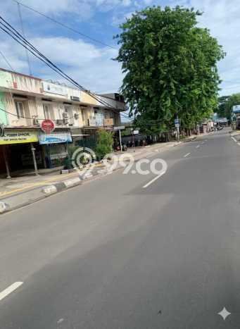 Ruko Dijual di Jakarta Timur LT 91m2 & LB 240m2 Lokasi Terbaik! Ruko Dijual di Jakarta Timur LT 91m2 & LB 240m2 Lokasi Terbaik!
