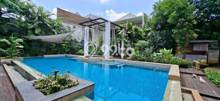 Dijual Rumah Luas Elegan Dengan View Cantik di Cipete, Jakarta Selatan Dijual Rumah Luas Elegan Dengan View Cantik di Cipete, Jakarta Selatan