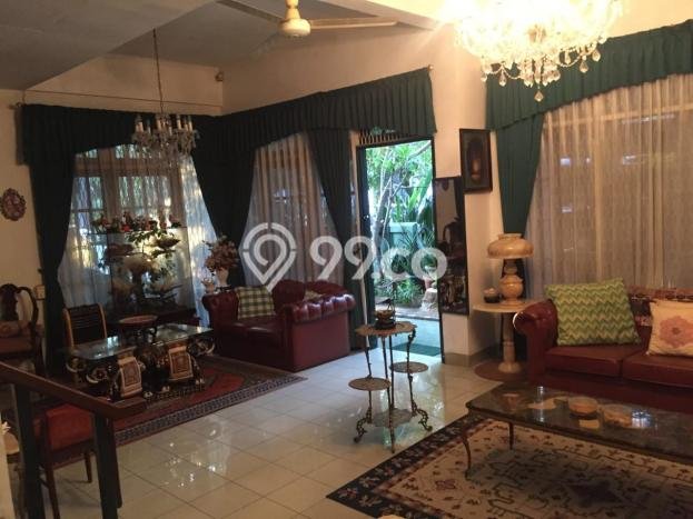 Hunian Mewah LB 235m2 Siap Huni Desain Elegan di Pulomas, Jakarta Timur Hunian Mewah LB 235m2 Siap Huni Desain Elegan di Pulomas, Jakarta Timur
