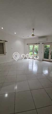 Rumah Mewah Siap Huni LT 894m2 di Menteng, Jakarta Pusat Rumah Mewah Siap Huni LT 894m2 di Menteng, Jakarta Pusat