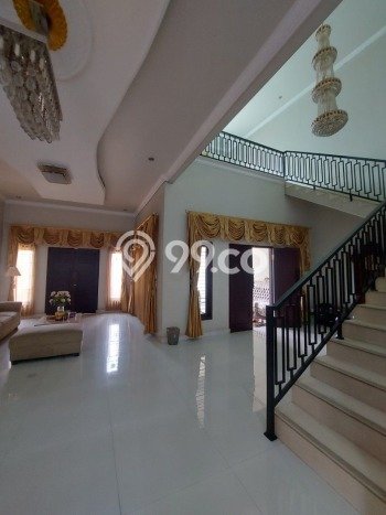Jual Rumah Mewah Elegan Dengan View Eksklusif di Jati Asih, Bekasi Jual Rumah Mewah Elegan Dengan View Eksklusif di Jati Asih, Bekasi