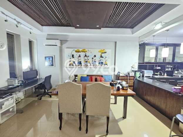 Hunian Elit LB 1300m2 Siap Huni Desain Elegan di Kemang, Jakarta Selatan Hunian Elit LB 1300m2 Siap Huni Desain Elegan di Kemang, Jakarta Selatan