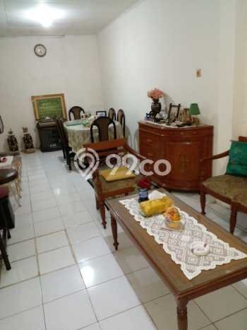 Rumah Luas Asri 4 KT Siap Huni di Pulogebang Jakarta Timur Rumah Luas Asri 4 KT Siap Huni di Pulogebang Jakarta Timur