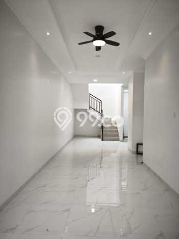Rumah Minimalis 4 KT di harapan indah Bekasi Semi Furnished Rumah Minimalis 4 KT di harapan indah Bekasi Semi Furnished