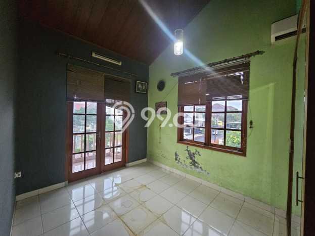 Jual Rumah Luas Elegan Dengan View Eksklusif di Harapan Indah, Bekasi Jual Rumah Luas Elegan Dengan View Eksklusif di Harapan Indah, Bekasi