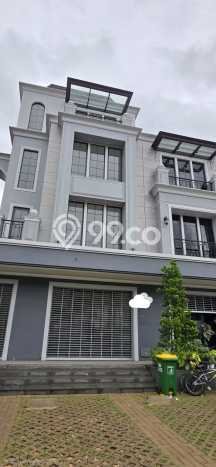 Disewakan Ruko di Duren Sawit Jakarta Timur LT 91m2, LB 364m2 Disewakan Ruko di Duren Sawit Jakarta Timur LT 91m2, LB 364m2