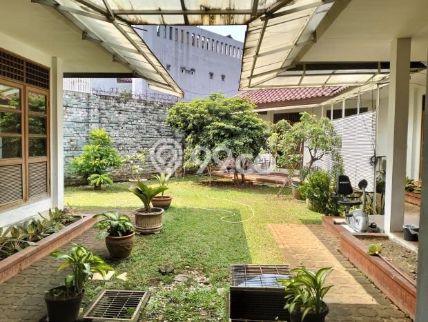 Dijual Rumah Mewah Megah Dengan View Cantik di Rawamangun, Jakarta Timur Dijual Rumah Mewah Megah Dengan View Cantik di Rawamangun, Jakarta Timur