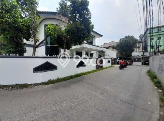 For Sale! Luxury House LT 505m2 Desain Elegan di Cibubur For Sale! Luxury House LT 505m2 Desain Elegan di Cibubur