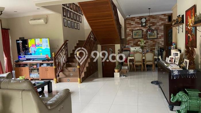 Dijual Rumah Luas Elegan Dengan View Cantik di Galaxy, Bekasi Dijual Rumah Luas Elegan Dengan View Cantik di Galaxy, Bekasi