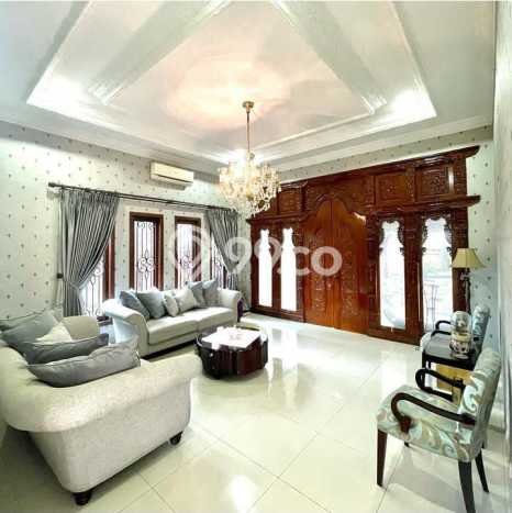 Rumah Elit Modern Siap Huni di Bintaro Tangerang Selatan Rumah Elit Modern Siap Huni di Bintaro Tangerang Selatan