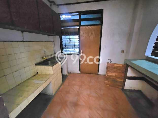 Dijual Rumah 6 Kamar Lokasi Strategis Bagus dan Strategis di Pulo Gadung Dijual Rumah 6 Kamar Lokasi Strategis Bagus dan Strategis di Pulo Gadung