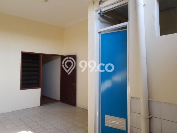 Ruko Disewakan Lokasi Buaran Jakarta Timur Harga Spesial! Ruko Disewakan Lokasi Buaran Jakarta Timur Harga Spesial!