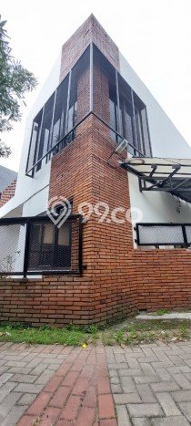 Rumah Minimalis 2 KT di Veteran Jakarta Selatan Unfurnished Rumah Minimalis 2 KT di Veteran Jakarta Selatan Unfurnished