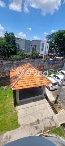 Rumah Strategis Minimalis Lb 150m2 di Serpong Utara, Tangerang Selatan Rumah Strategis Minimalis Lb 150m2 di Serpong Utara, Tangerang Selatan