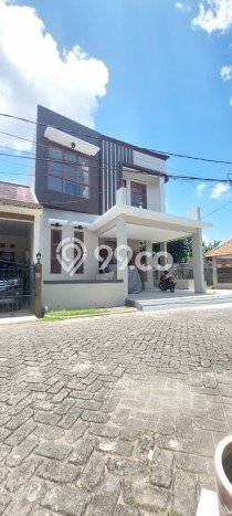 Rumah Strategis Minimalis Lb 150m2 di Serpong Utara, Tangerang Selatan Rumah Strategis Minimalis Lb 150m2 di Serpong Utara, Tangerang Selatan