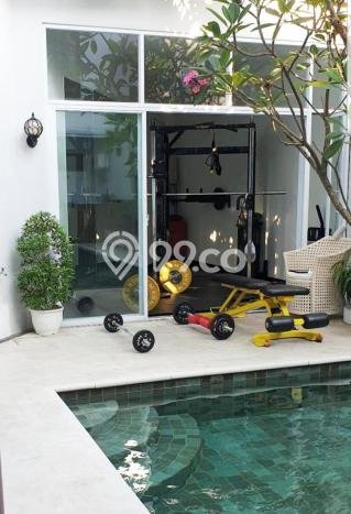 Rumah Luxury Modern Tanpa Renovasi di Bintaro Tangerang Selatan Rumah Luxury Modern Tanpa Renovasi di Bintaro Tangerang Selatan