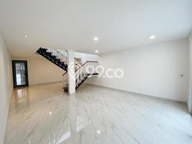 Rumah Elit Modern Tanpa Renovasi di Bintaro Tangerang Selatan Rumah Elit Modern Tanpa Renovasi di Bintaro Tangerang Selatan