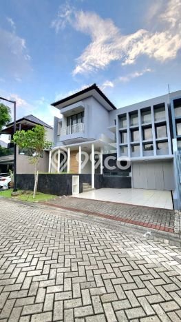 For Sale! Luxury House LT 204m2 Desain Elegan di Bintaro For Sale! Luxury House LT 204m2 Desain Elegan di Bintaro