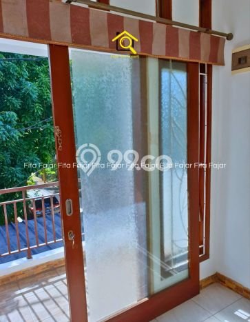 Rumah Modern Cantik 2 Kamar Bisa Langsung Pindah di Serpong Utara Rumah Modern Cantik 2 Kamar Bisa Langsung Pindah di Serpong Utara